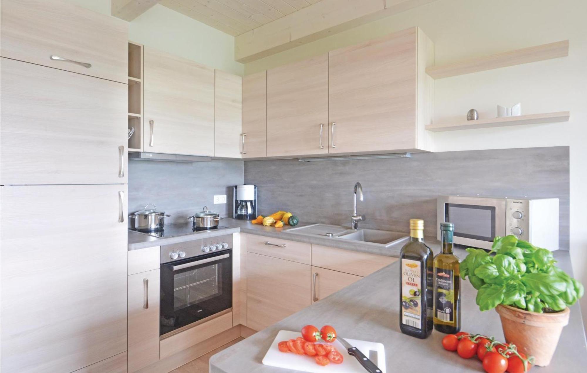 Gorgeous Home In Dagebuell With Kitchen Εξωτερικό φωτογραφία